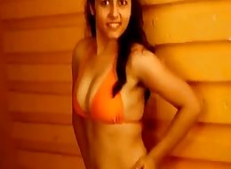 Gorgeously sexy Indian knows how to pose for the cameraindianindian